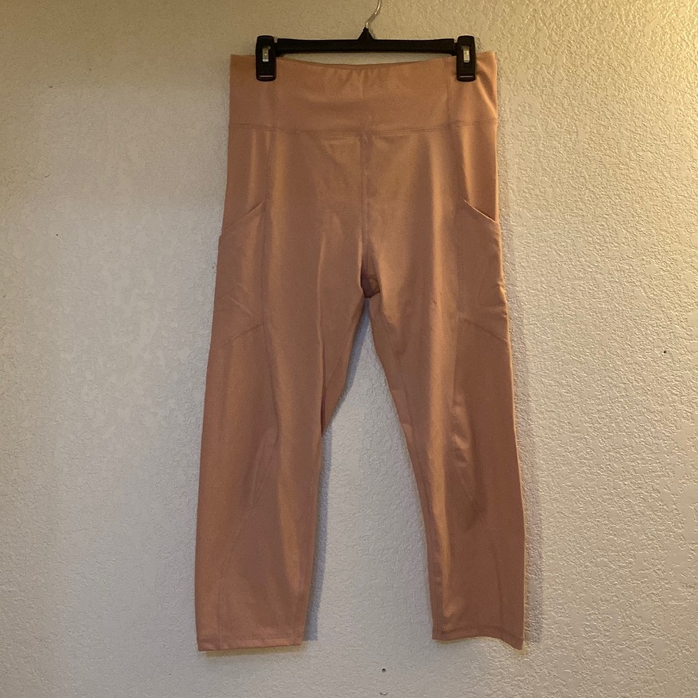 G. Goop blush colored leggings size L